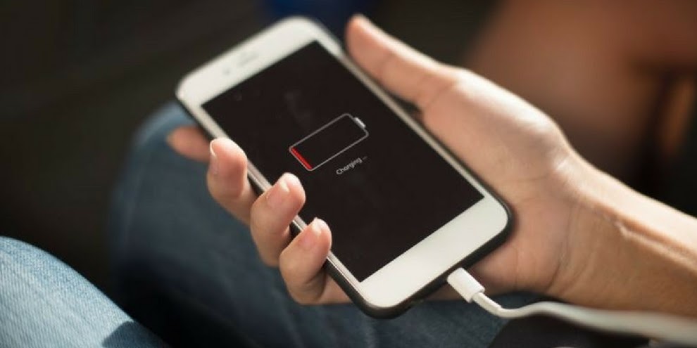 Trocar a bateria do iPhone - Como saber o momento certo?