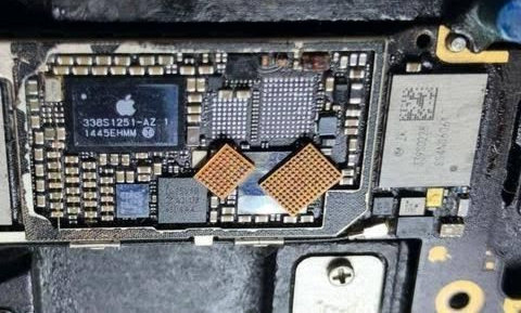Reparo de placa do iPhone